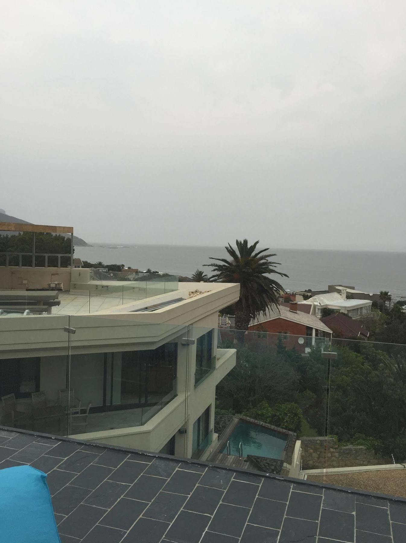 Living Hotel Lion'S Eye Cape Town Bagian luar foto